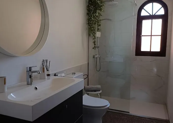 Aquamarina House בית נופש קלטה דה פוסטה