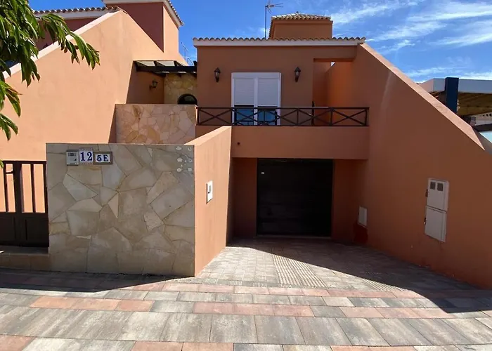 Aquamarina House בית נופש