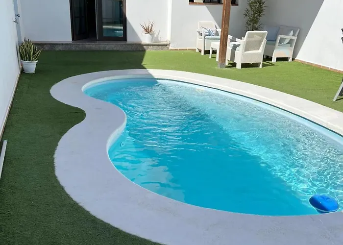 Aquamarina House בית נופש